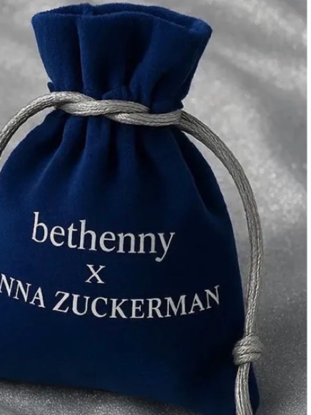 Bethenny Frankel x Anna Zuckerman Just Like Diamonds 4 Carat Studs in platinum - Picture 6 of 7